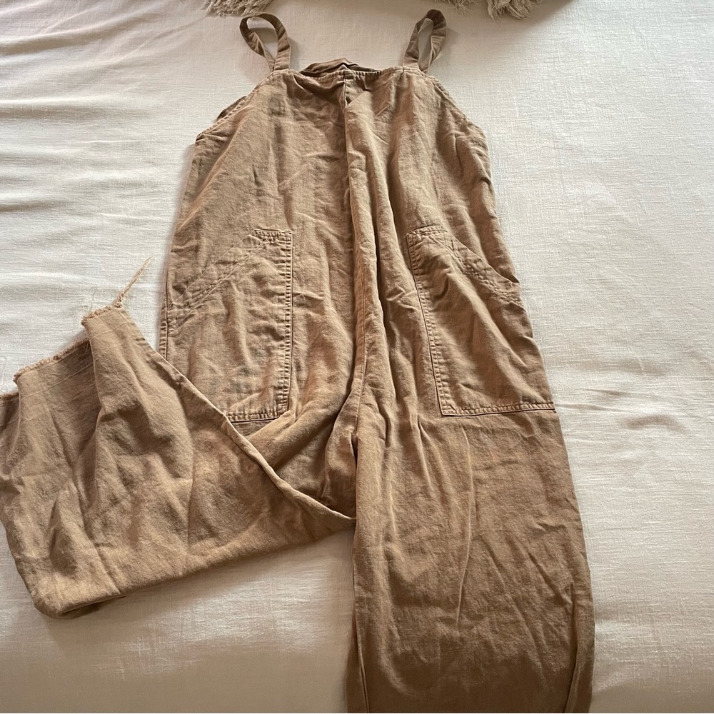LINEN JUMPSUIT